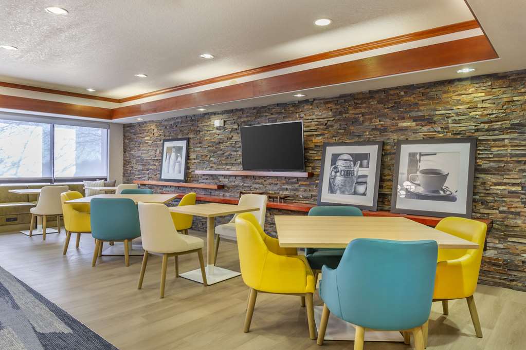 Comfort Inn & Suites Rapid City near Mt. Rushmore - photo 60