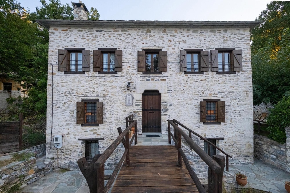 Archontiko Michael Pelion — 4-Star Luxury Hotel in Volos, Greece