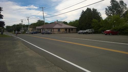 Hotel Terrace — Millinocket — photo 3