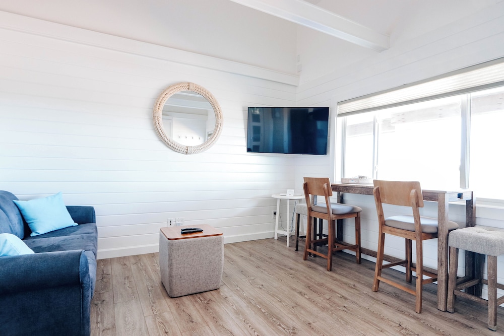 Driftwood Resort - photo 198