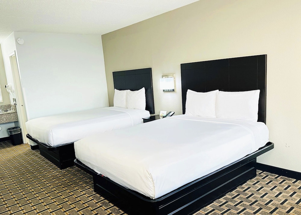 Fiddler's Inn - photo 2