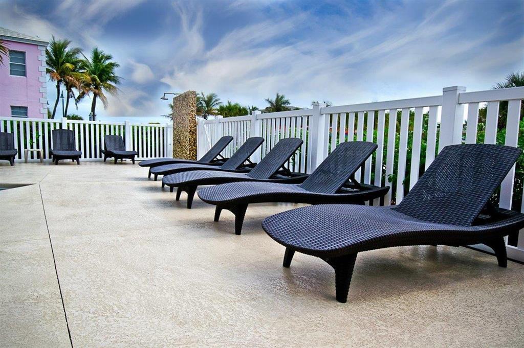 The Royal Inn Beach Hotel Hutchinson Island - photo 3