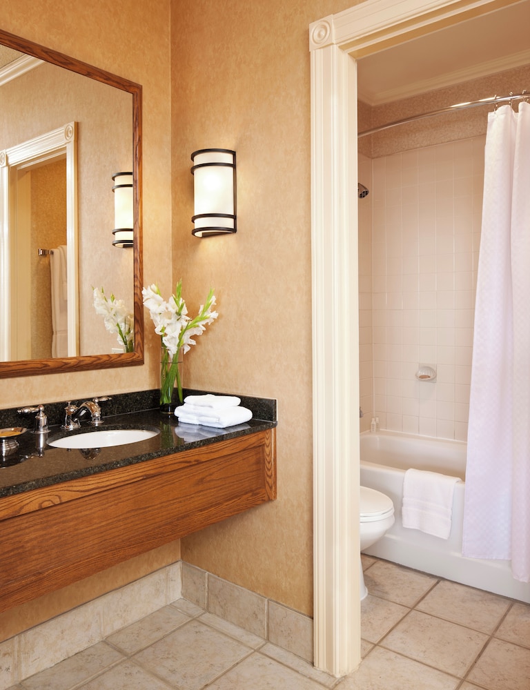 Mammoth Mountain Inn - photo 36