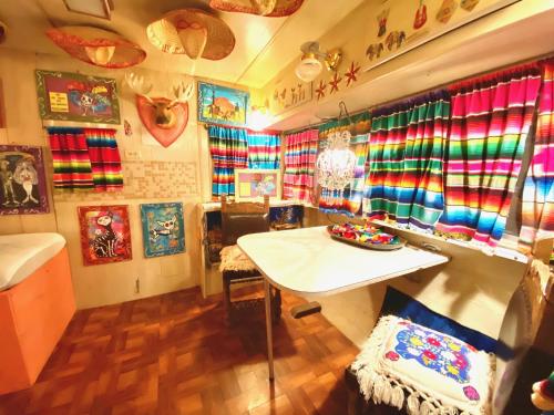Lone Star Glamp Inn - photo 12
