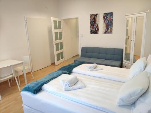 1210Apartment — 4-Star Luxury Hotel in Vienna, Austria