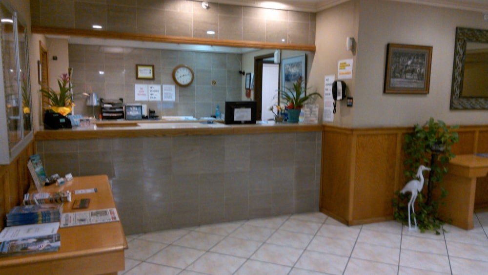 Days Inn Lake Okeechobee - photo 4