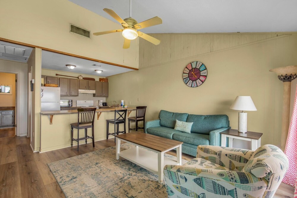 Sailhouse east Pet Friendly Duplex in Gulf Shores Gulf Shores - photo 6