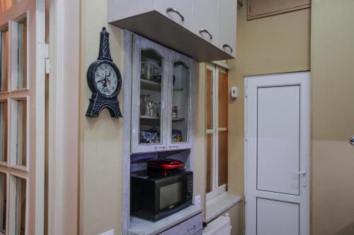 Dali's Royal Apartment