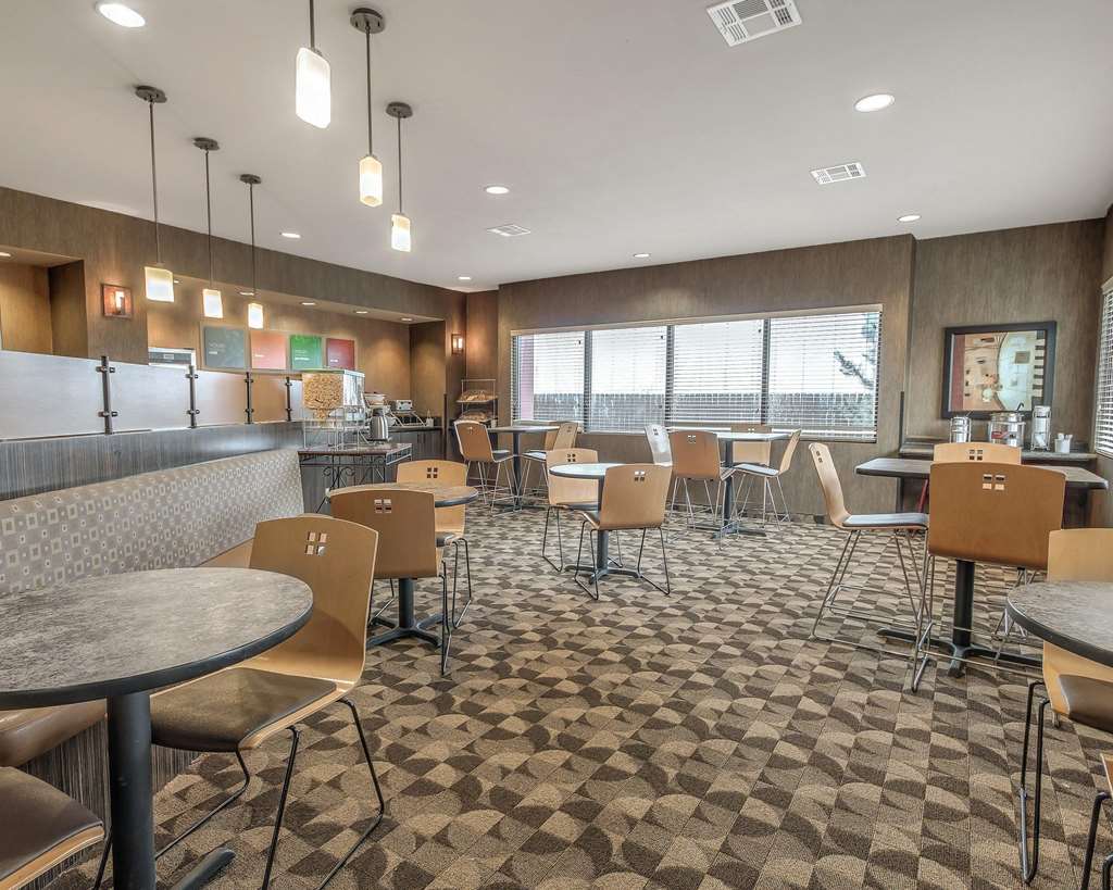 MainStay Suites Hobbs - photo 28