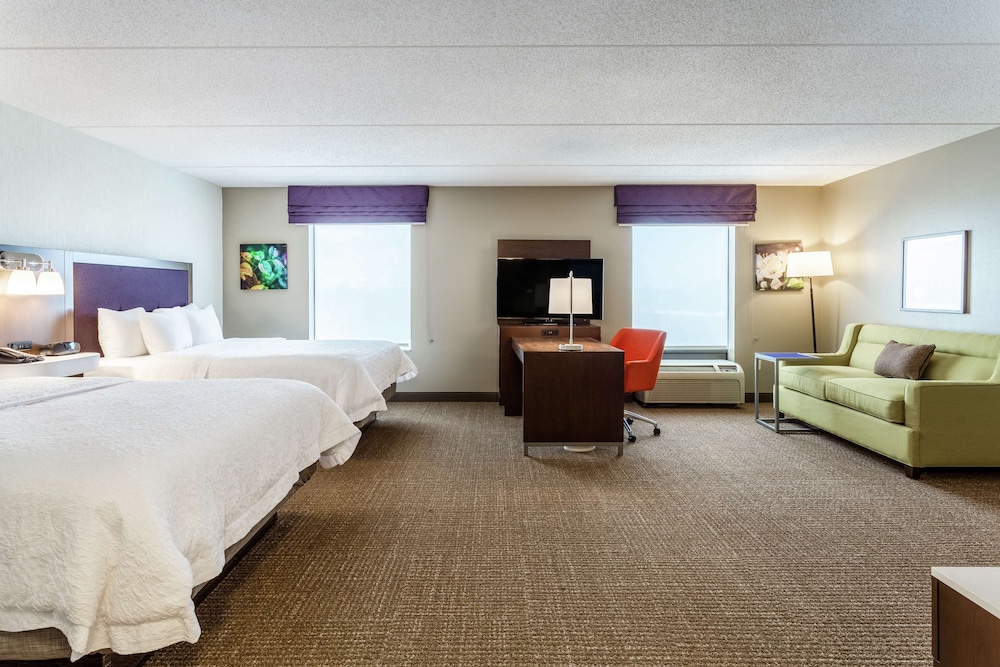 Hampton Inn & Suites Chicago Libertyville - photo 12
