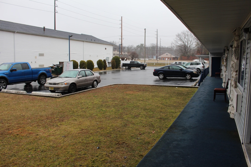 Budgetel Inn Atlantic City - photo 24