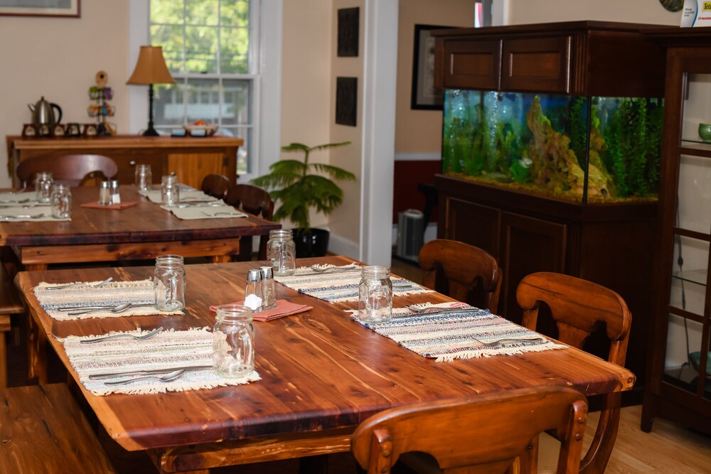 Blacksburg Bed & Breakfast - photo 85