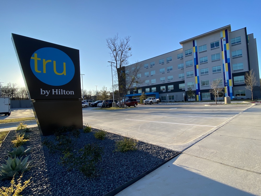 Tru by Hilton Austin Airport TX - photo 47