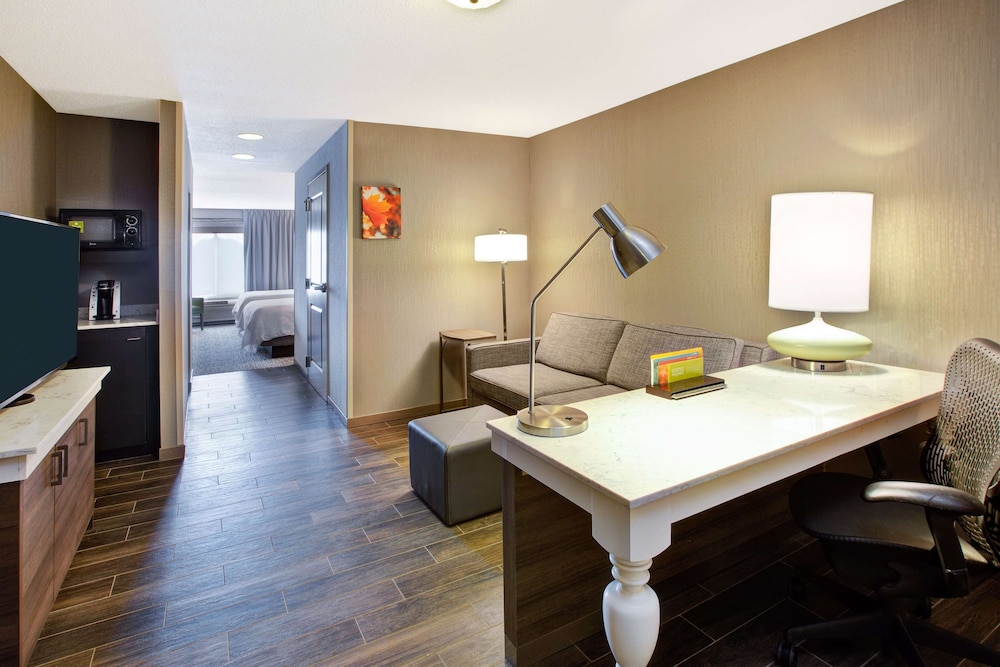 Hilton Garden Inn Chesterton - photo 11