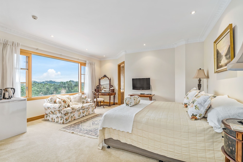 Matauwhi Bay Manor — Paihia — photo 5