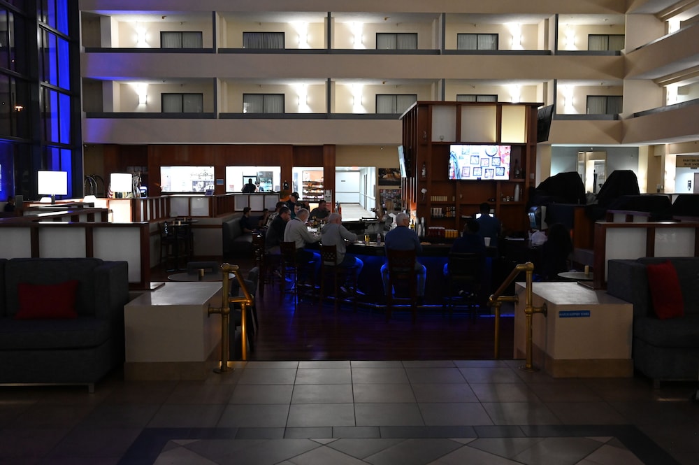 Atrium Hotel and Suites - photo 58
