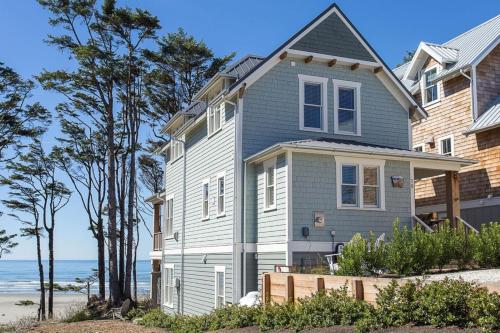 Ocean Tails by Seabrook Hospitality in Huntington Beach, United States