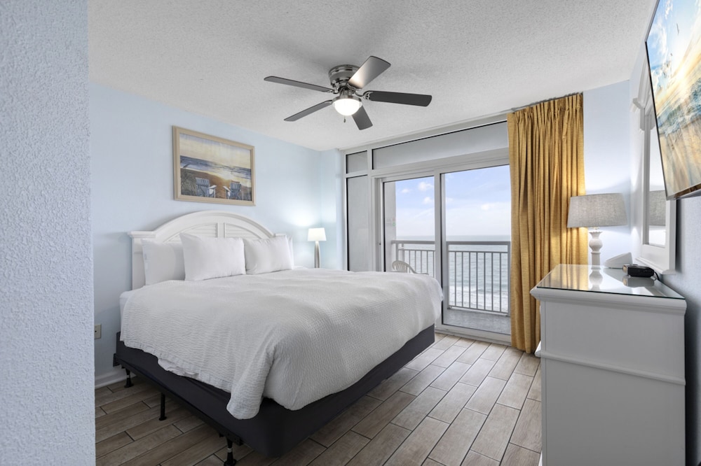 Hosteeva Breathtaking Oceanfront Views w Pool Atlantica Towers Condo - photo 5