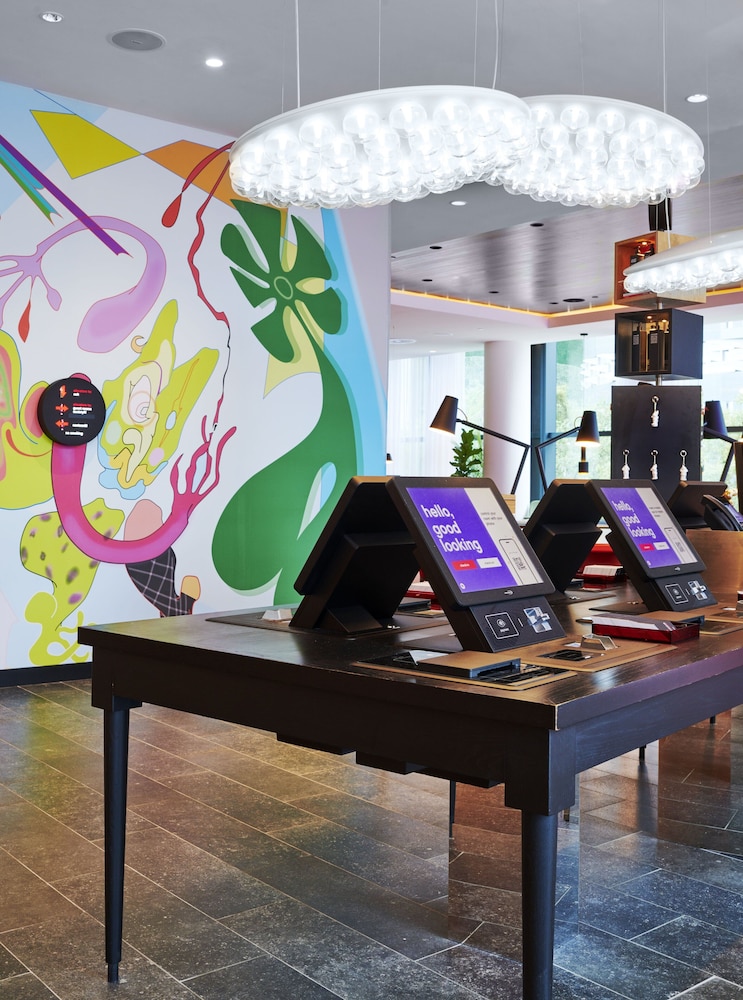 citizenM Miami Brickell - photo 4