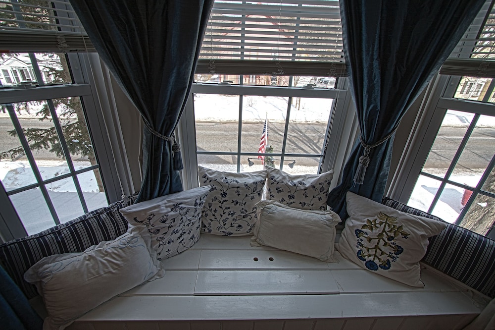 Phineas Swann Inn & Spa - photo 11