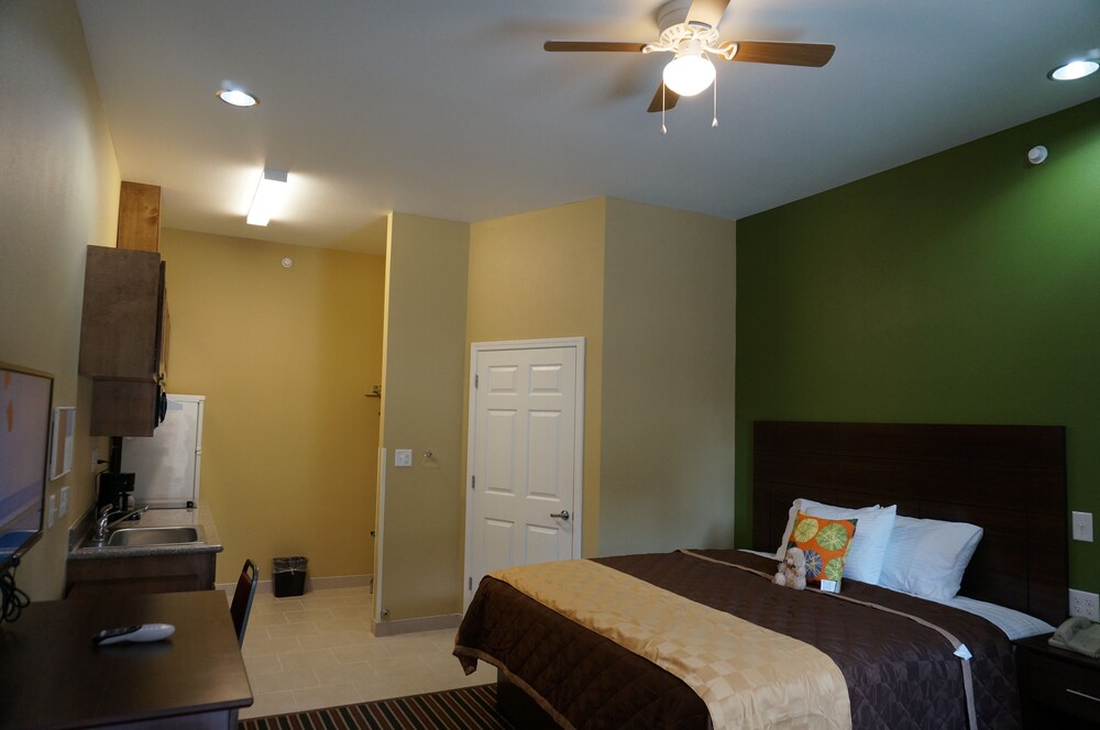 Texas Bungalows Hotel & Hotel Que at Lakeline Austin Cedar Park - photo 6