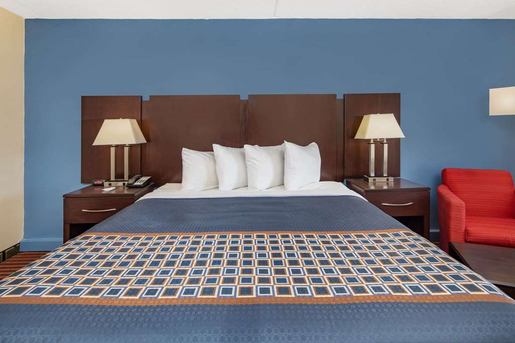 Travelodge by Wyndham Savannah Area Richmond Hill - photo 17