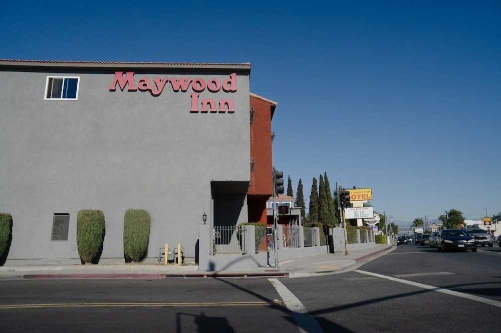 Maywood Inn - photo 35