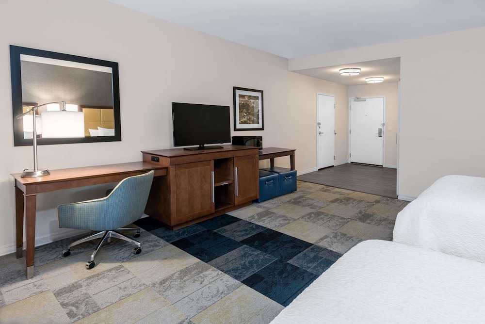 Hampton Inn & Suites San Antonio Brooks City Base - photo 13