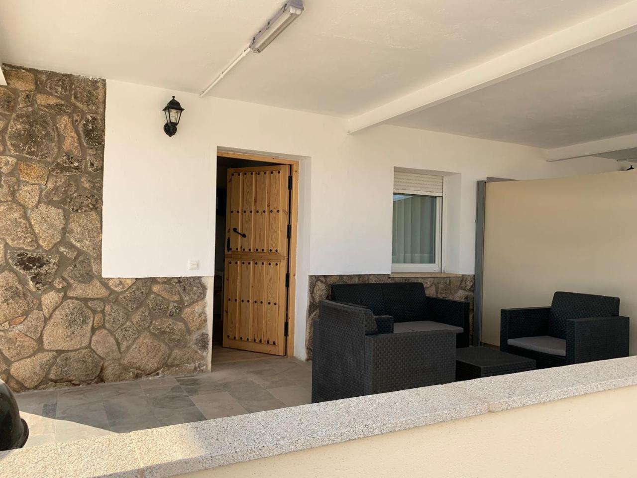 Villa de Gredos — 4-Star Luxury Hotel in Navarredonda De Gredos, Spain
