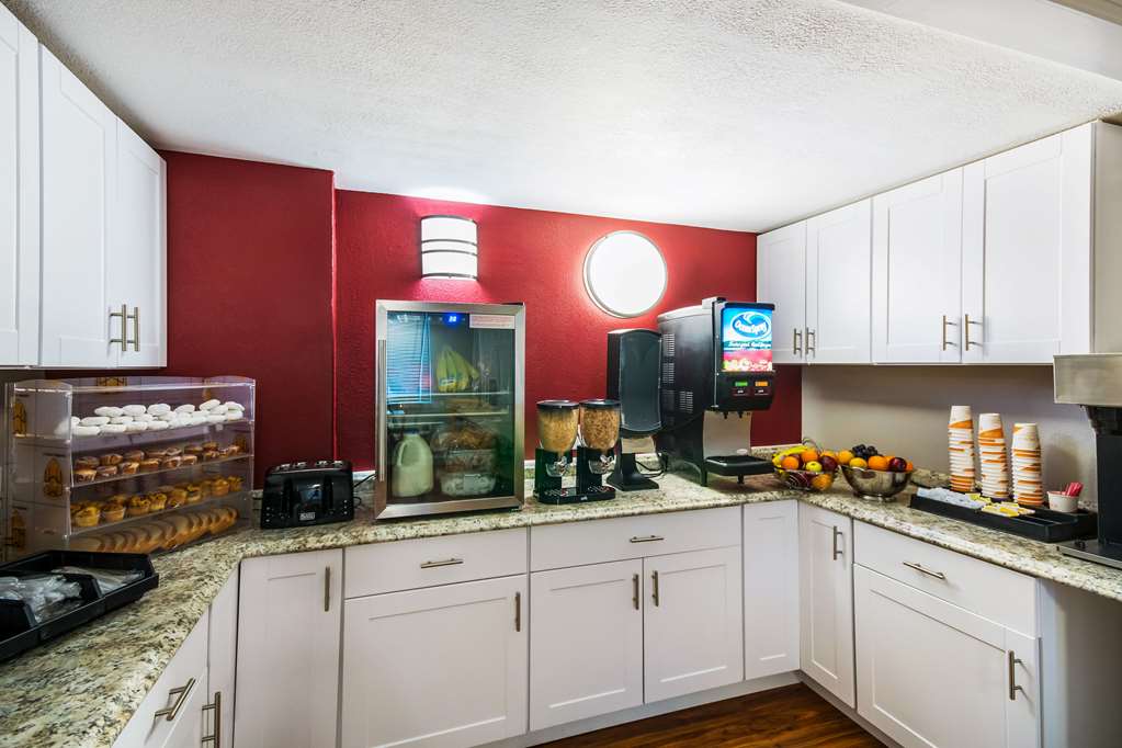 Super 8 By Wyndham Charleston WV - photo 26