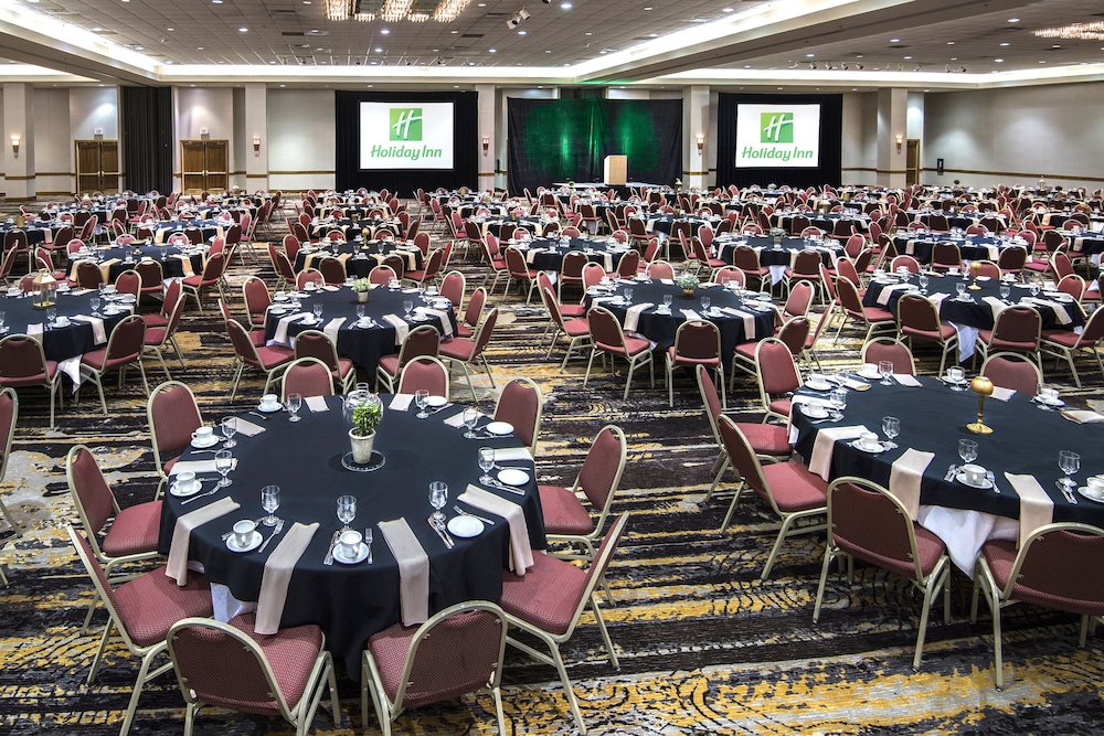 Holiday Inn Springdale Fayetteville Area by IHG - photo 48