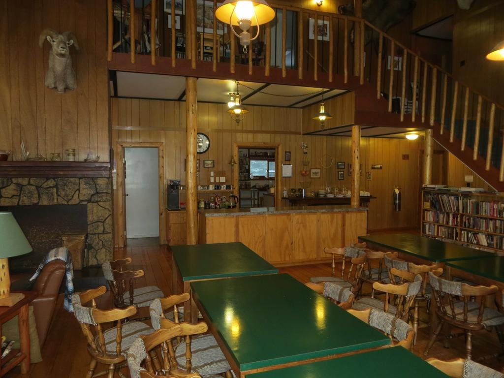 Black Cat Guest Ranch — Hinton — photo 2