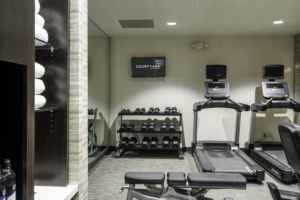Courtyard by Marriott Cleveland Willoughby - photo 23