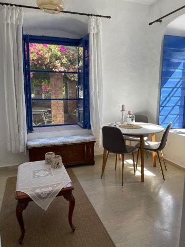 Veneto's Garden — 4-Star Luxury Hotel in Kardamyli, Greece