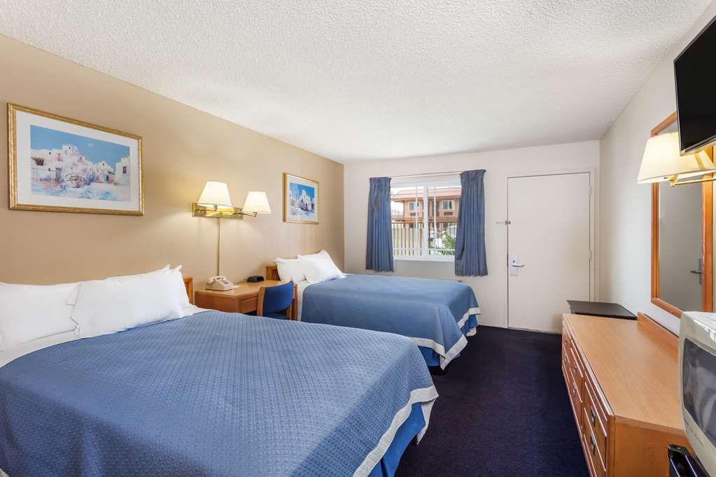 Days Inn by Wyndham Barstow - photo 4