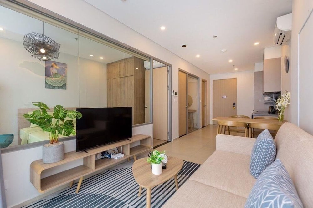 Milan Homestay The Song Vung Tau Apartment — 4-Star Luxury Hotel in Vung Tau, Vietnam