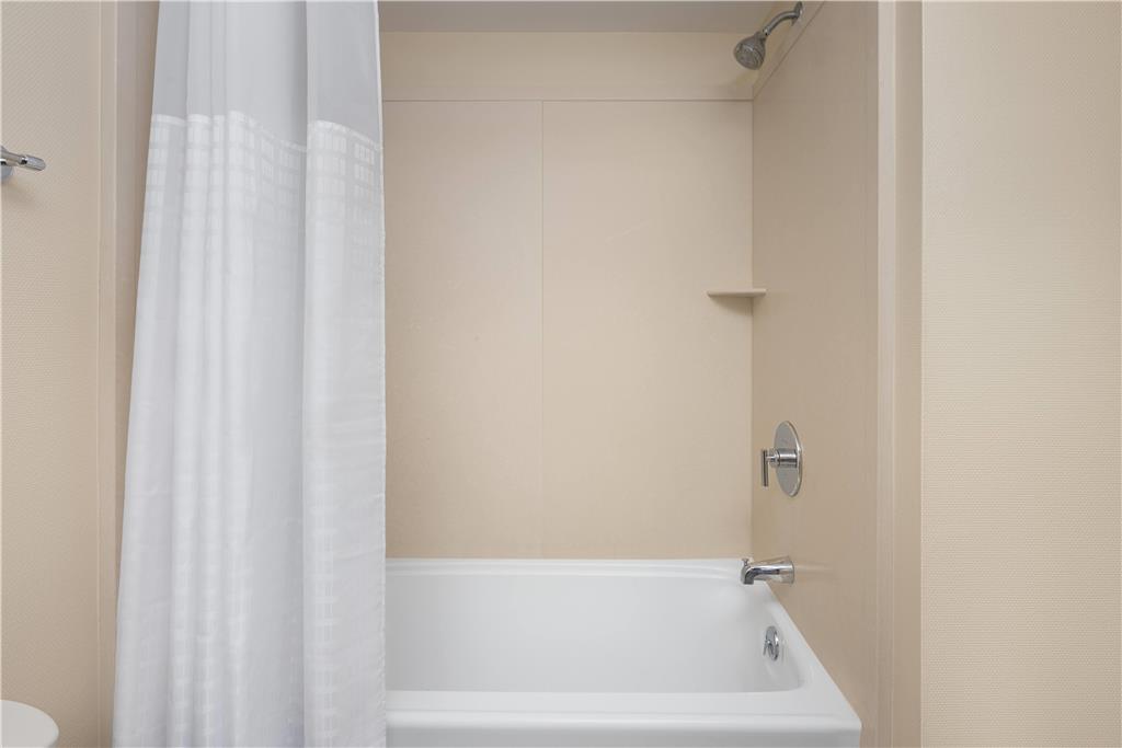 Ramada Plaza Resort & Suites by Wyndham Orlando Intl Drive - photo 47