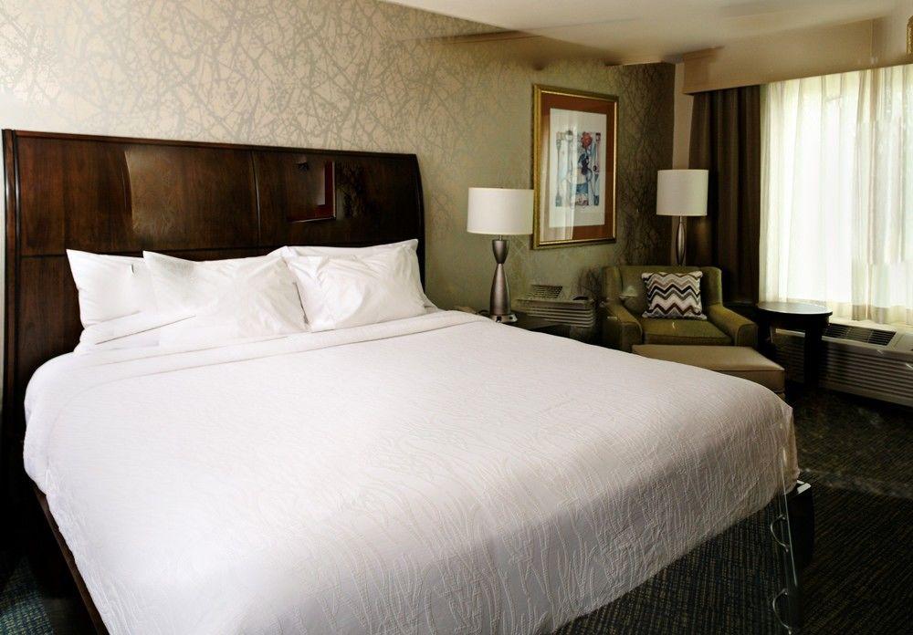 Hilton Garden Inn Overland Park - photo 11