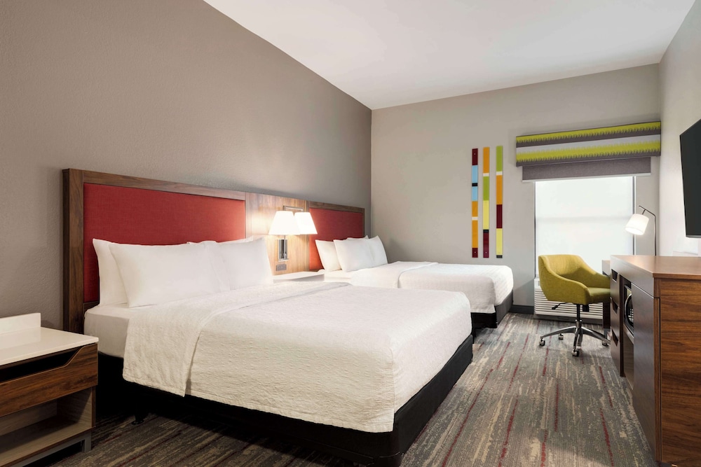 Hampton Inn Starkville Mississippi State University - photo 6