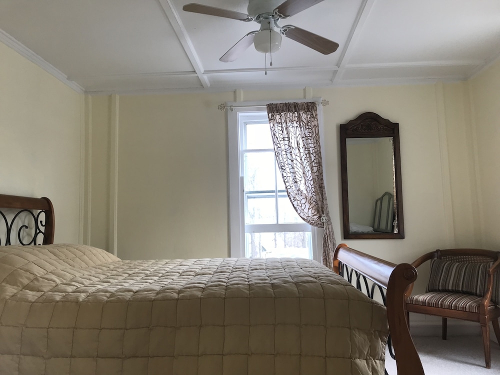 The Woodbine Inn - photo 12