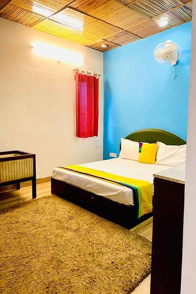 Kgf - carbon neutral hotel in Kasauli