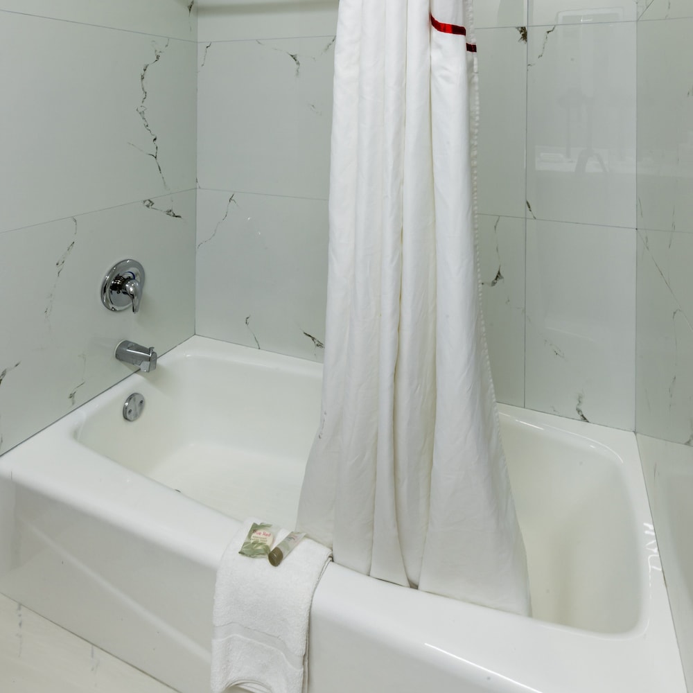 Red Roof Inn Pharr McAllen - photo 13