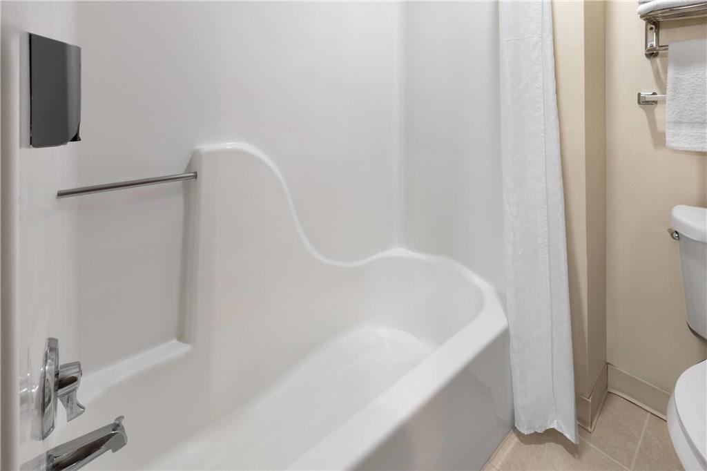 Days Inn by Wyndham Mackinaw City Bridgeview Area - photo 17