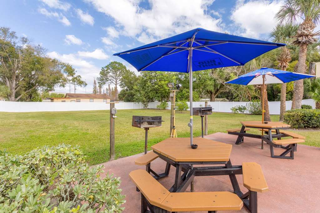 Howard Johnson by Wyndham Lakeland - photo 25