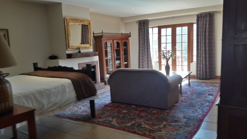 The Bend Country House — 4-Star Luxury Hotel in Howick, South Africa