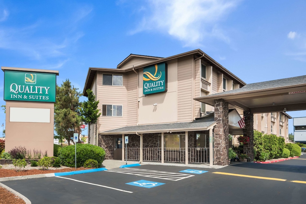 Quality Inn & Suites Silverdale Bangor Keyport - photo 42