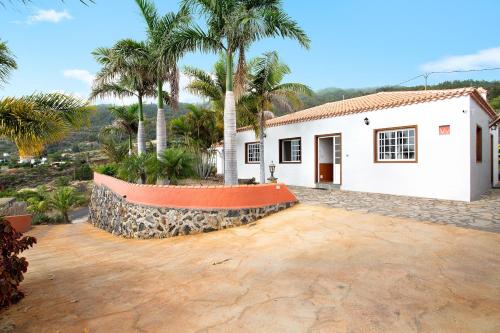 Casa Ariadna — 4-Star Luxury Hotel in Tijarafe, Spain