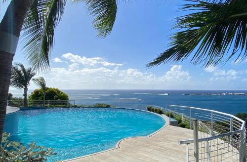 Résidence Standing 1ch Piscine Salle de Sport — 4-Star Luxury Hotel in Faaa, French Polynesia