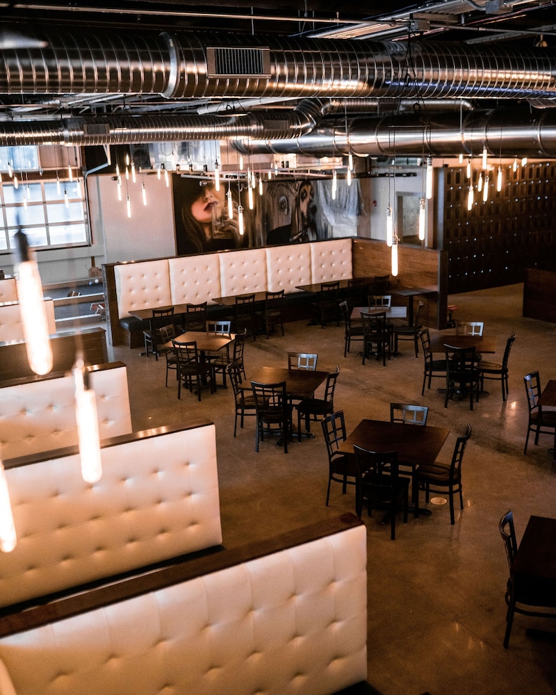 Aloft Buffalo Downtown - photo 32