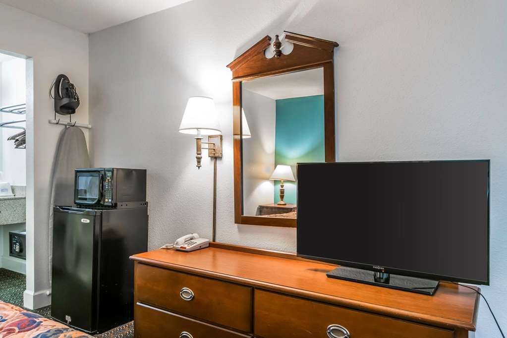 Rodeway Inn Hopkinsville Area - photo 13